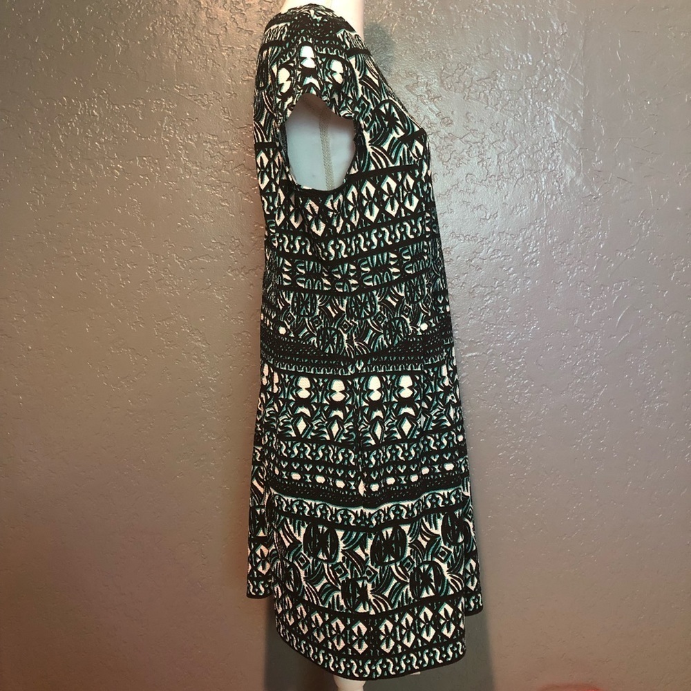 Indication dress - Picture 2 of 6